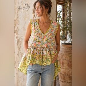 Ivy Jane NWT Floral Eyelet Peplum Top Rickrack Detail MSRP: $108 Medium